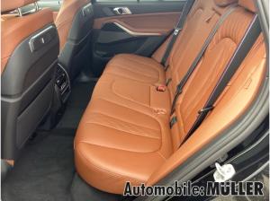 BMW X5 xDrive 30d M Sport Navi Klima AHK Pano HuD RFK Massage Sitze