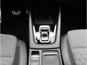 Skoda Octavia Combi Sportline 2.0TDI DSG/ Matrix, Navi