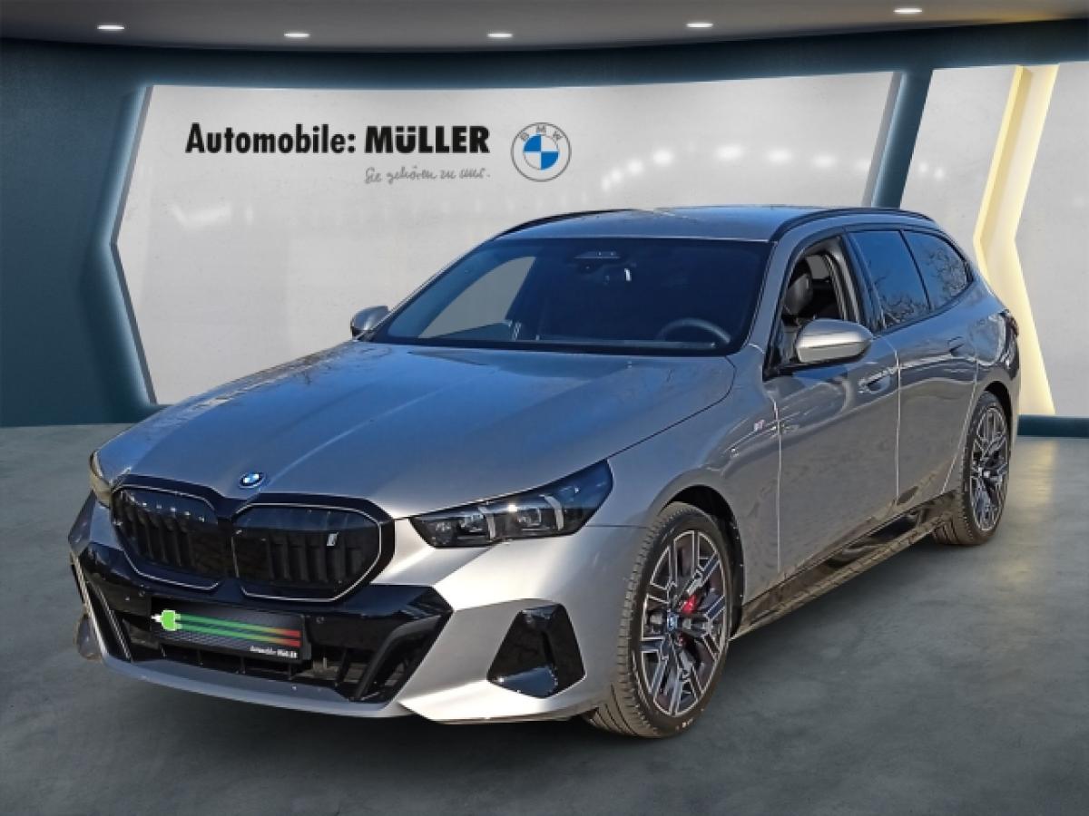 BMW i5 xDrive40 Touring M Sport AHK+RFK+HUD+ALARM+B&W+KLIMA