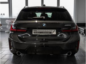 BMW 320 i Touring M-Sport