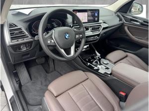 BMW X3 xDrive30i Head-Up HiFi DAB WLAN Pano.Dach