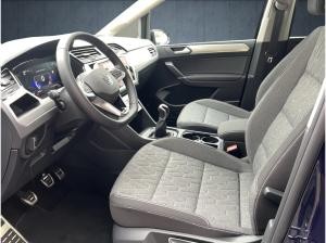 Volkswagen Touran MOVE 1.5 TSI 7-Sitzer ACC NAVI SHZ PDC