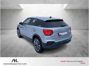 Audi Q2 35 TFSI advanced S-tronic AHK Navi Optik schwarz SHZ VC