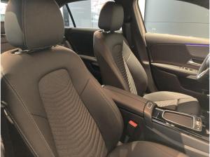 Mercedes-Benz A 200 Kompaktlimousine Progressive/Navi/Distronic * kurzfristig verfügbar *