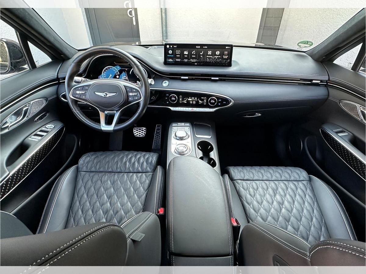 Genesis GV70 2.5T AWD Sport