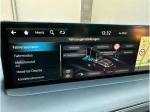 Genesis GV70 2.5T AWD Sport