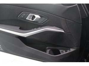 BMW 318 Touring *begrenzte Aktion* inkl. Winterräder& Wartungspaket+18LM.+LED+AB 299€ mtl. netto