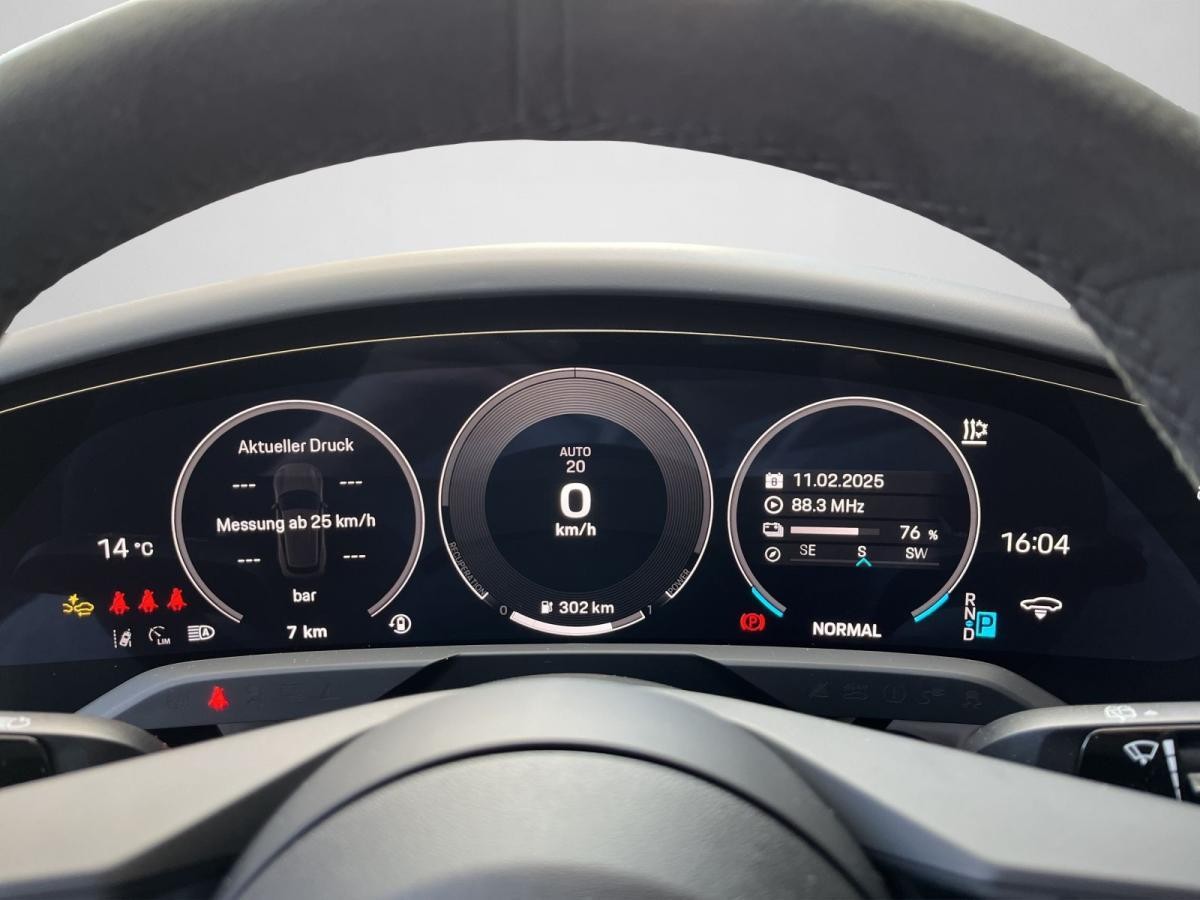 Porsche Taycan Sport Turismo Sport Chrono,BOSE,Head-Up,InnoDrive