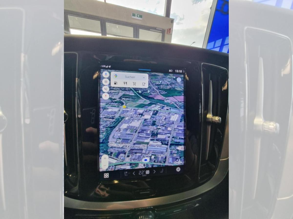 Volvo V60 T6 AWD Plug-in Hybrid Plus