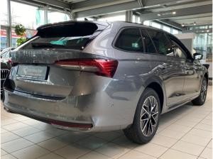 Skoda Octavia Combi Tour 2,0 TDI 7-Gang-DSG Sofort verfügbar