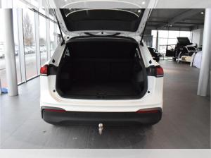 Volkswagen Tiguan Life 2.0 TDI DSG NAVI LED AHK PDC SHZ