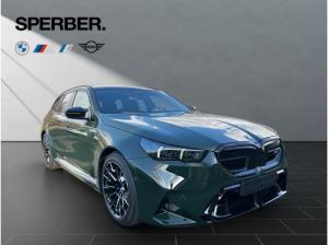 BMW M5 Touring,Individual Lack BREWSTER GREEN, AHK,Driv.Ass.Prof.,Comfort Pkt.,Panorama,uvm.