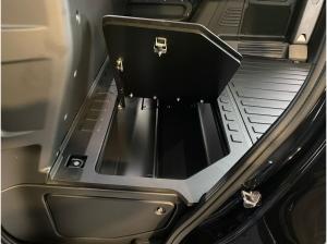 Land Rover Defender 110 D250 AWD HARD TOP X-DYNAMIC SE