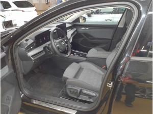 Skoda Superb Combi 2.0 TDI DSG - Selection - HuD Matrix LED