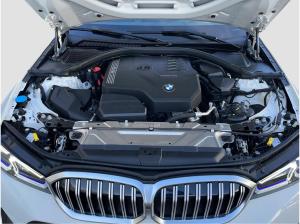 BMW 320 i Limousine M Sport LiveCockpitProf Kamera