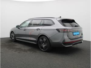 Volkswagen Passat Variant R-Line 1.5 eHybrid / Pano, AHK