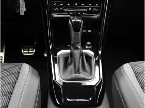 Volkswagen T-Roc R-Line 1.5 TSI DSG / Navi, AHK, LED+, RFK