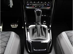 Volkswagen T-Roc R-Line 1.5 TSI DSG / Navi, AHK, LED+, RFK