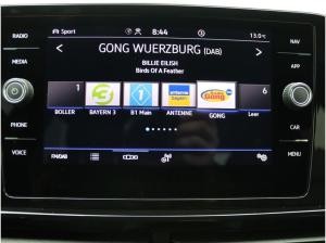 Volkswagen T-Roc R-Line 1.5 TSI DSG / Navi, AHK, LED+, RFK