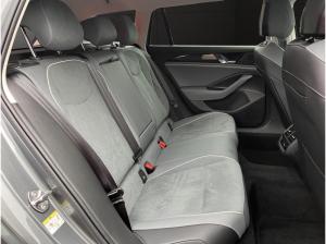 Volkswagen Passat Vari. Business 2.0 TDI*DCC*AHK*DSG*HuD