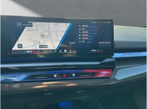 BMW M5 Touring,Individual Lack BREWSTER GREEN, AHK,Driv.Ass.Prof.,Comfort Pkt.,Panorama,uvm.