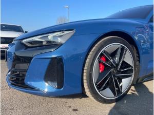 Audi RS e-tron GT Keramik Navi HUD B&O Carbondach
