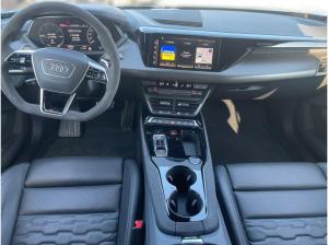 Audi RS e-tron GT Keramik Navi HUD B&O Carbondach