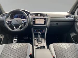 Volkswagen Tiguan Allspace 2,0 TSI R-Line 4Mot AHK Matrix HuD Pano Standhzg.
