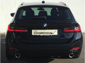BMW 330 i Touring LC PROF+KAMERA+AHK+ESITZE+HIFI