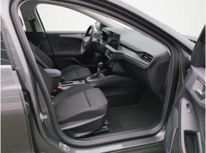 Ford Focus Turnier Titanium Hybrid ACC Navi LED Wipa PDC Kamera