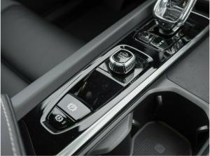 Volvo XC60 T6 PLUS DARK HOT DEAL