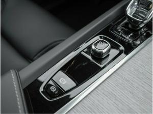 Volvo XC60 T6 ULTRA DARK HOT DEAL