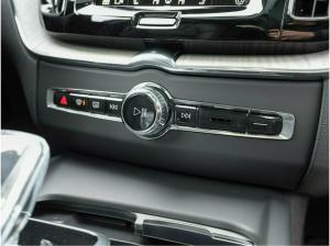 Volvo XC60 T6 ULTRA DARK HOT DEAL