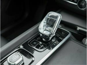 Volvo XC60 T6 ULTRA DARK HOT DEAL