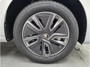 Skoda Fabia Drive TSI DSG Infotainment Assist Winter