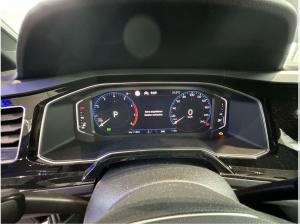Volkswagen Taigo R-Line 1.5 l TSI DSG RFK IQ Navi W-Räder