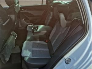 Skoda Octavia Combi Tour Navi AHK ACC eHeck SHZ LED