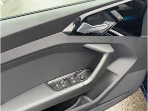 Audi A1 Sportback advanced 25 TFSI S tronic+GANZJAHRESREIFEN