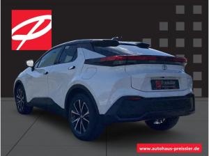 Toyota C-HR 2.0 Hybrid Team Player + Technik-Paket