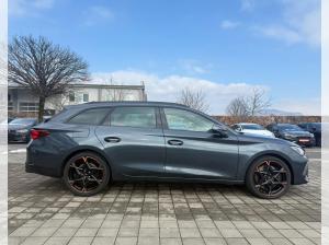 Cupra Leon Sportstourer VZ 2.0 TSI 333 mit Ultrapaket (UVP 63.660€/SOFORT) PANO/NAV/AHK/SIDE/PURE/SENNH./UVM.