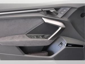 Audi RS3 Limousine 2.5 294 kW TFSI quattro