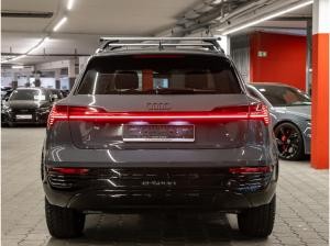 Audi Q8 e-tron edition Dakar 55 quattro