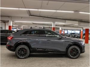 Audi Q8 e-tron edition Dakar 55 quattro