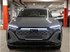 Audi Q8 e-tron edition Dakar 55 quattro