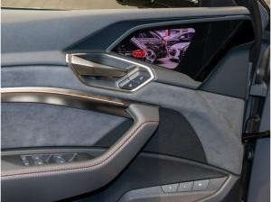 Audi Q8 e-tron edition Dakar 55 quattro