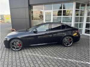 Alfa Romeo Giulia Veloce 2.0 Turbo Q4 AT in 2 Farben Verfügbar Abholung Mannheim