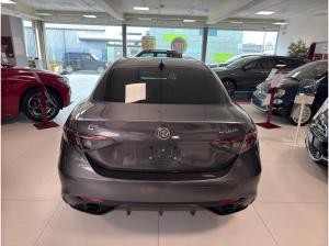 Alfa Romeo Giulia Veloce 2.0 Turbo Q4 AT in 2 Farben Verfügbar Abholung Mannheim