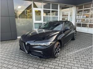 Alfa Romeo Giulia Veloce 2.0 Turbo Q4 AT in 2 Farben Verfügbar Abholung Mannheim