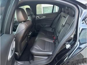 Alfa Romeo Giulia Veloce 2.0 Turbo Q4 AT in 2 Farben Verfügbar Abholung Mannheim