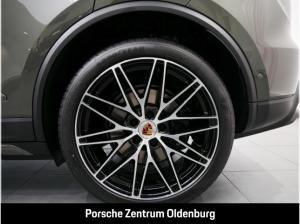 Porsche Macan Electric 4 Luftfed AHK BOSE Pano Matrix LED